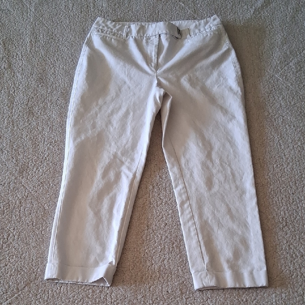 White House Black Market Women's White Cropped Pants